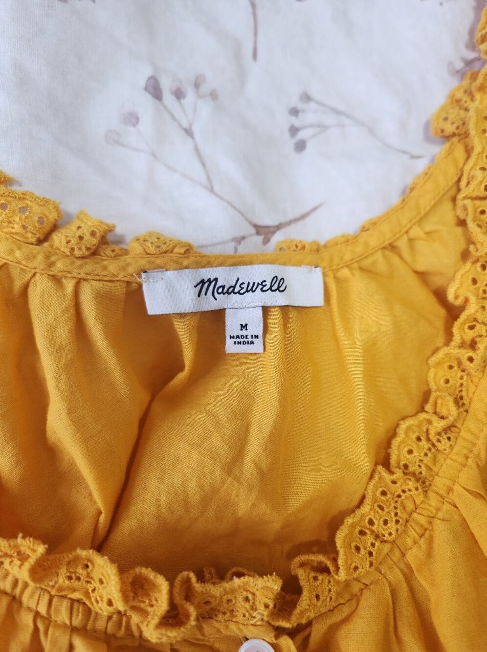 madewell yellow cropped embroidered ruffle hem tank medium - Picture 2 of 4